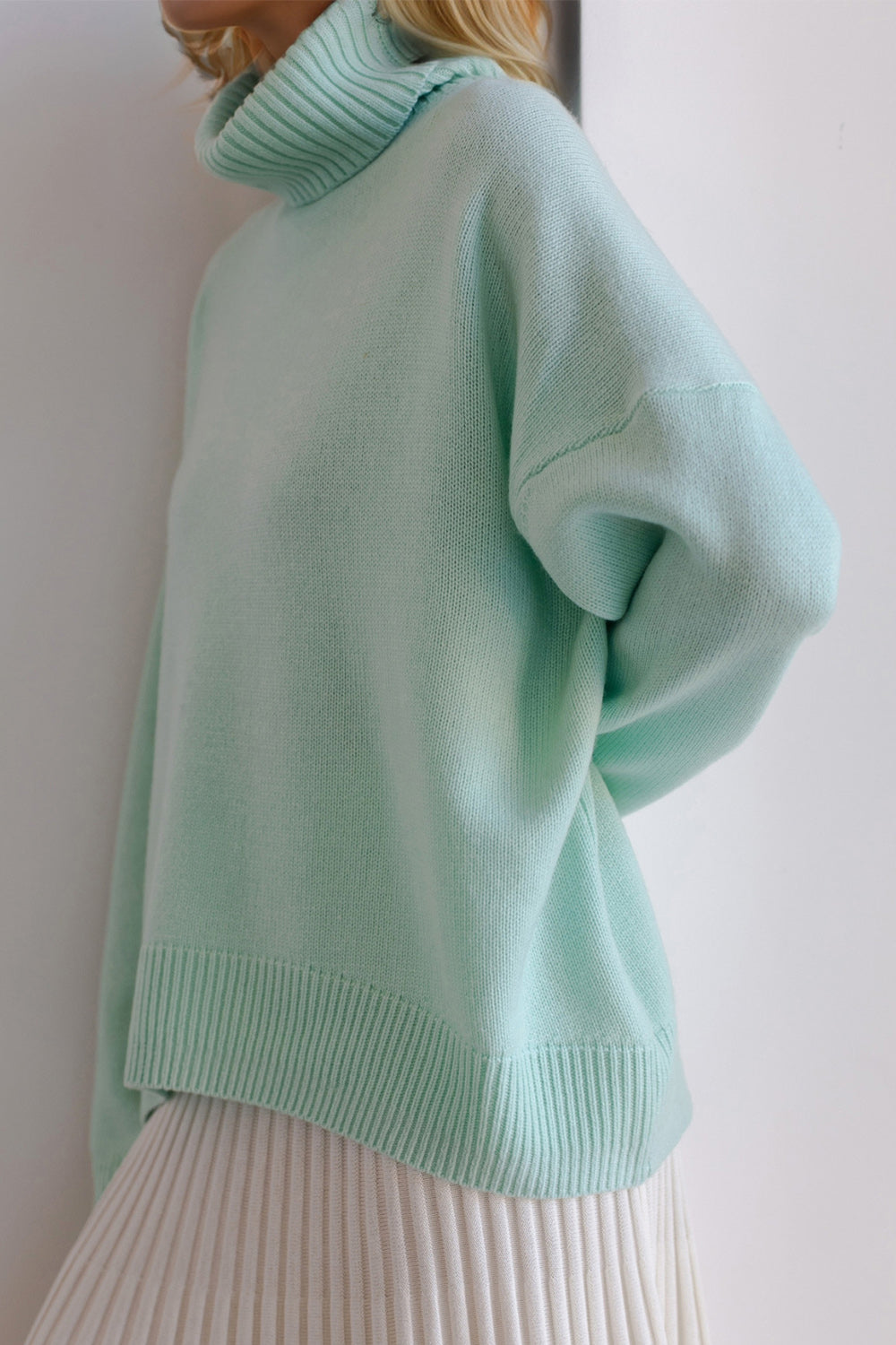 Turtleneck Dropped Shoulder Long Sleeve Sweater